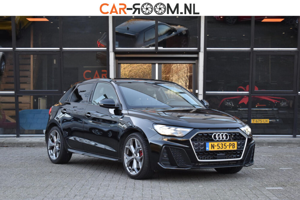 Audi A1 Sportback 40 TFSI 3 x S Line Virtual Sfeer ACC Lane