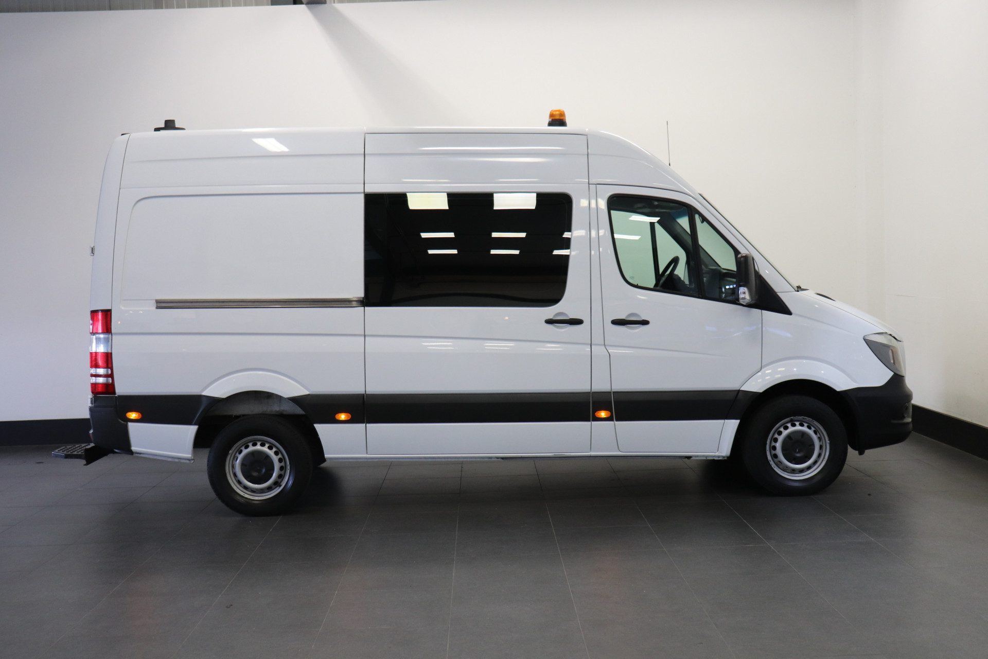 Mercedes-Benz Sprinter 314 2.2 CDI Automaat L2H2 EURO 6 – Airco – Cruise – Camera – € 17.950,- Excl.