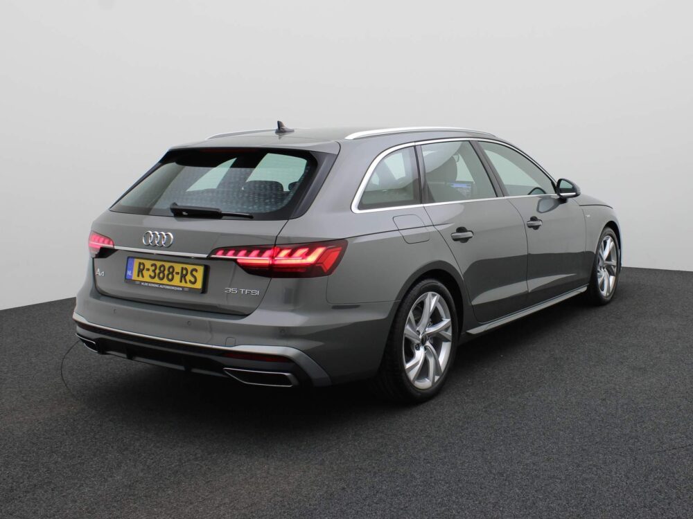 Audi A4 Avant 35 TFSI/150PK S edition · Drive select · Parkeersensoren · Leder/stof