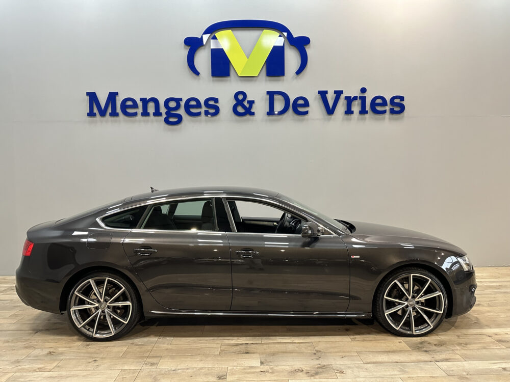 Audi A5 Sportback 1.8 TFSI Adrenalin S Line | Airco | Navigatie | 20″ velgen | Cruise control | Xenon | Isofix | NAP |