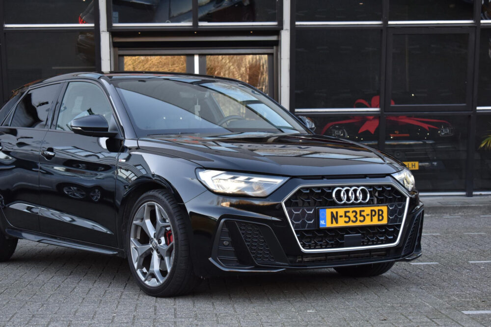 Audi A1 Sportback 40 TFSI 3 x S Line Virtual Sfeer ACC Lane