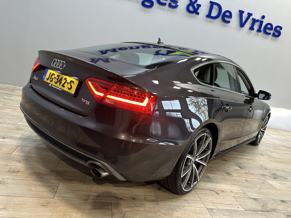 Audi A5 Sportback 1.8 TFSI Adrenalin S Line | Airco | Navigatie | 20″ velgen | Cruise control | Xenon | Isofix | NAP |