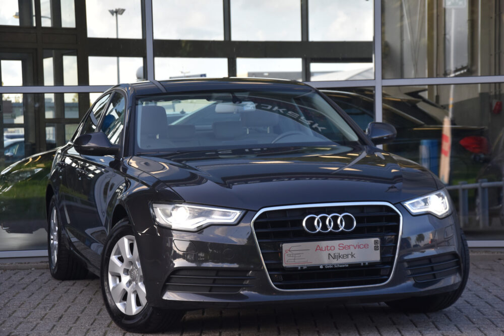 Audi A6 Limousine 2.8 FSI Pro Line Business Nav. Led 82d.KM !!