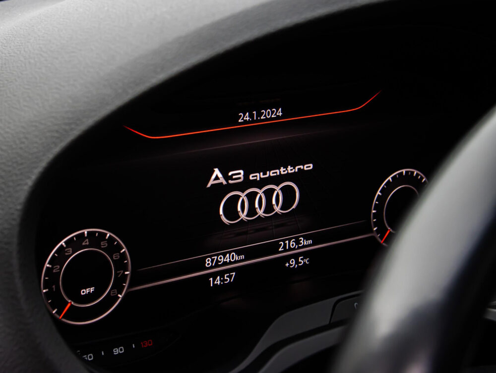 Audi A3 Lim 2.0 TFSI quattro Sport S Line Pano B&O Virtual