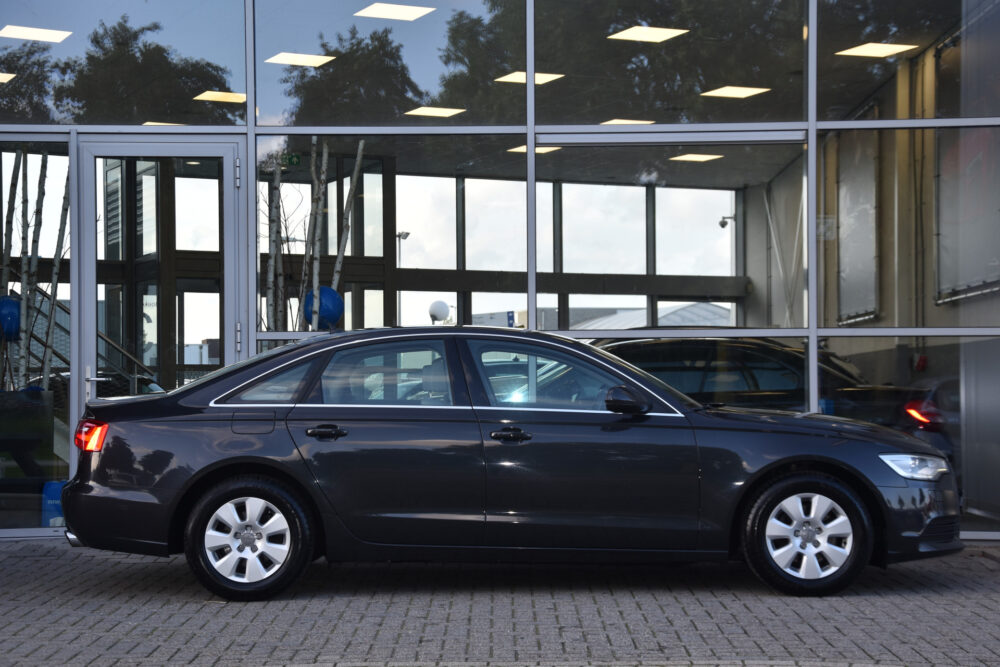 Audi A6 Limousine 2.8 FSI Pro Line Business Nav. Led 82d.KM !!