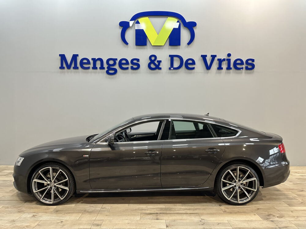 Audi A5 Sportback 1.8 TFSI Adrenalin S Line | Airco | Navigatie | 20″ velgen | Cruise control | Xenon | Isofix | NAP |