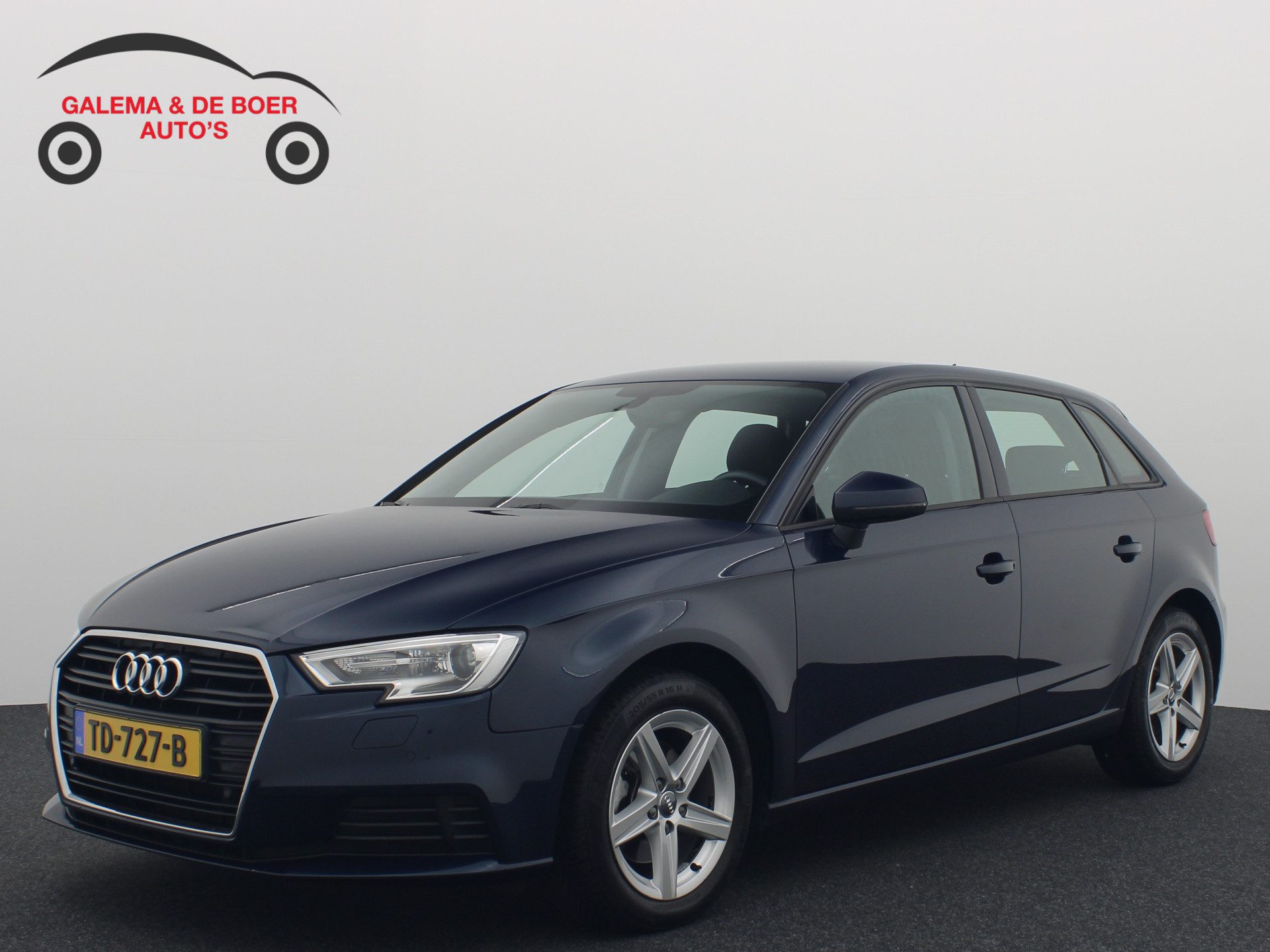 Audi A3 Sportback 1.5 TFSI CoD 150PK / AUTOMAAT / CAMERA / XENON / PDC / CRUISE / AIRCO / GR NAVI .