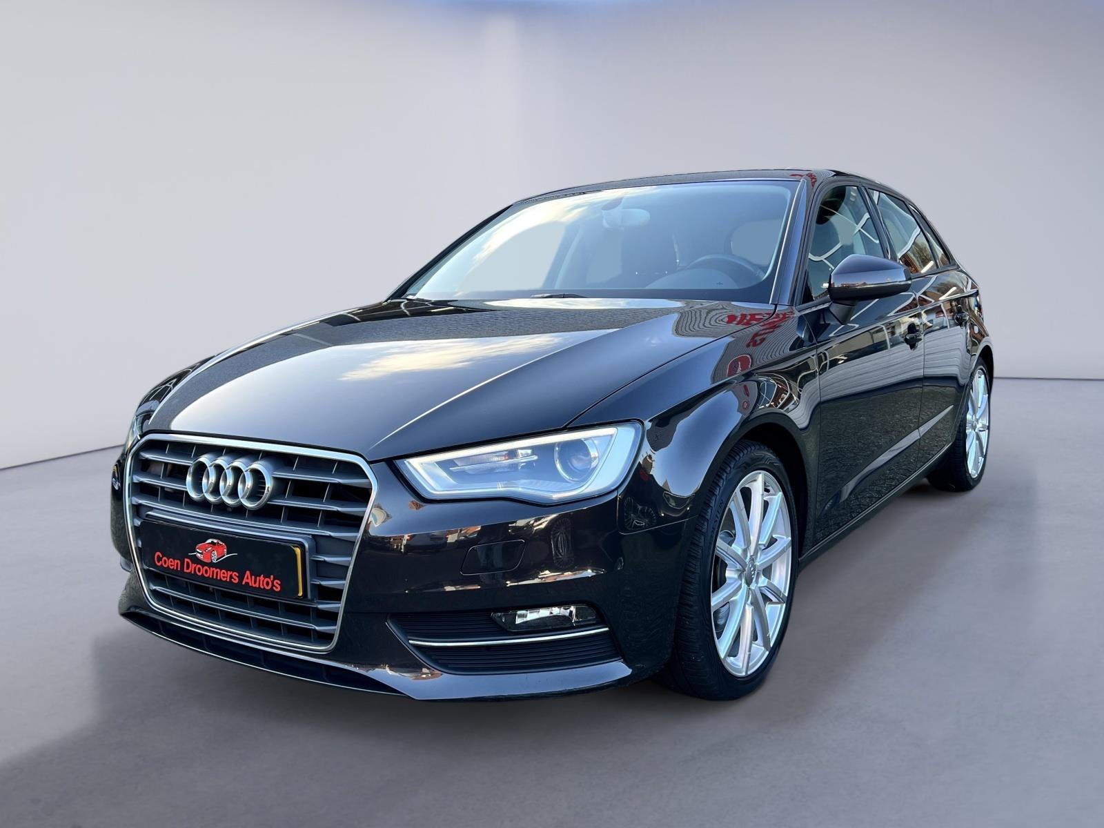 Audi A3 Sportback 1.8 TFSI Ambition Automaat / B & O / Standkachel / Stoelverwarming / Cruise Control / Apple Carplay / MMI+ / Sportstoelen / 18″LM / F1 Flippers / Dual Climate Control / LED / Bluetooth / Afgevlakt stuur / (MET GARANTIE*)