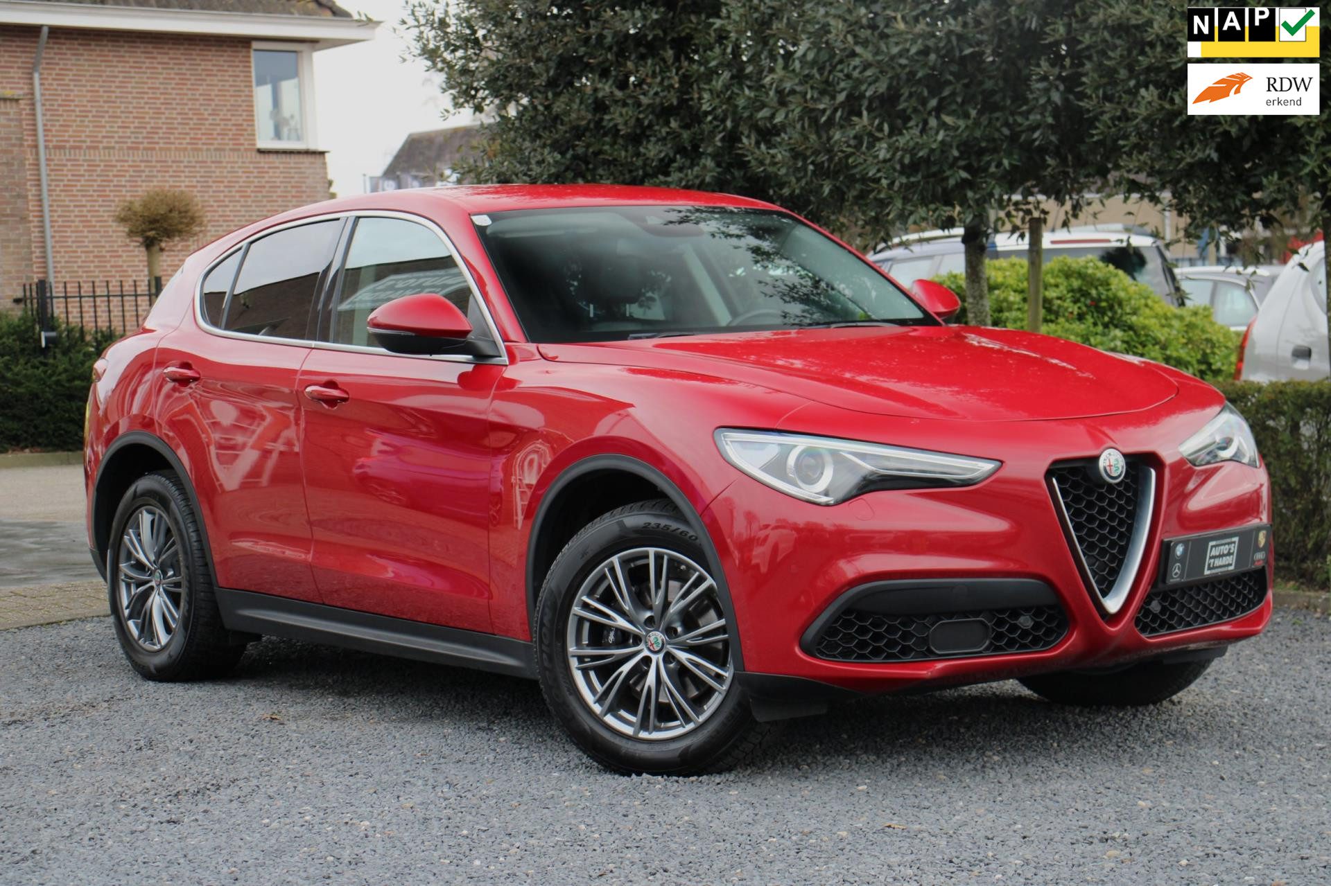 Alfa Romeo Stelvio 2.0 T AWD 280 PK Aut. Camera Trekhaak Leder 18”