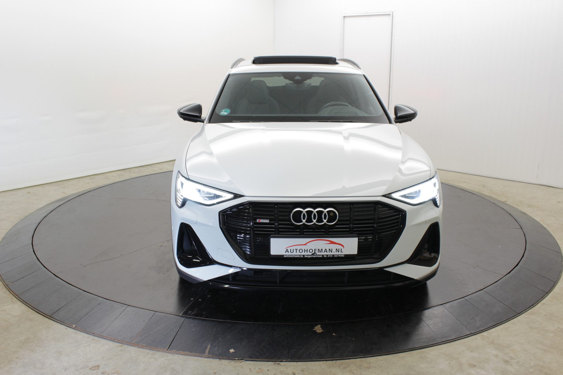 Audi e-tron 408 PK incl BTW 8% bijtelling S-Line Pano 360ºCam Ruitleer afnTrekhaak 21”