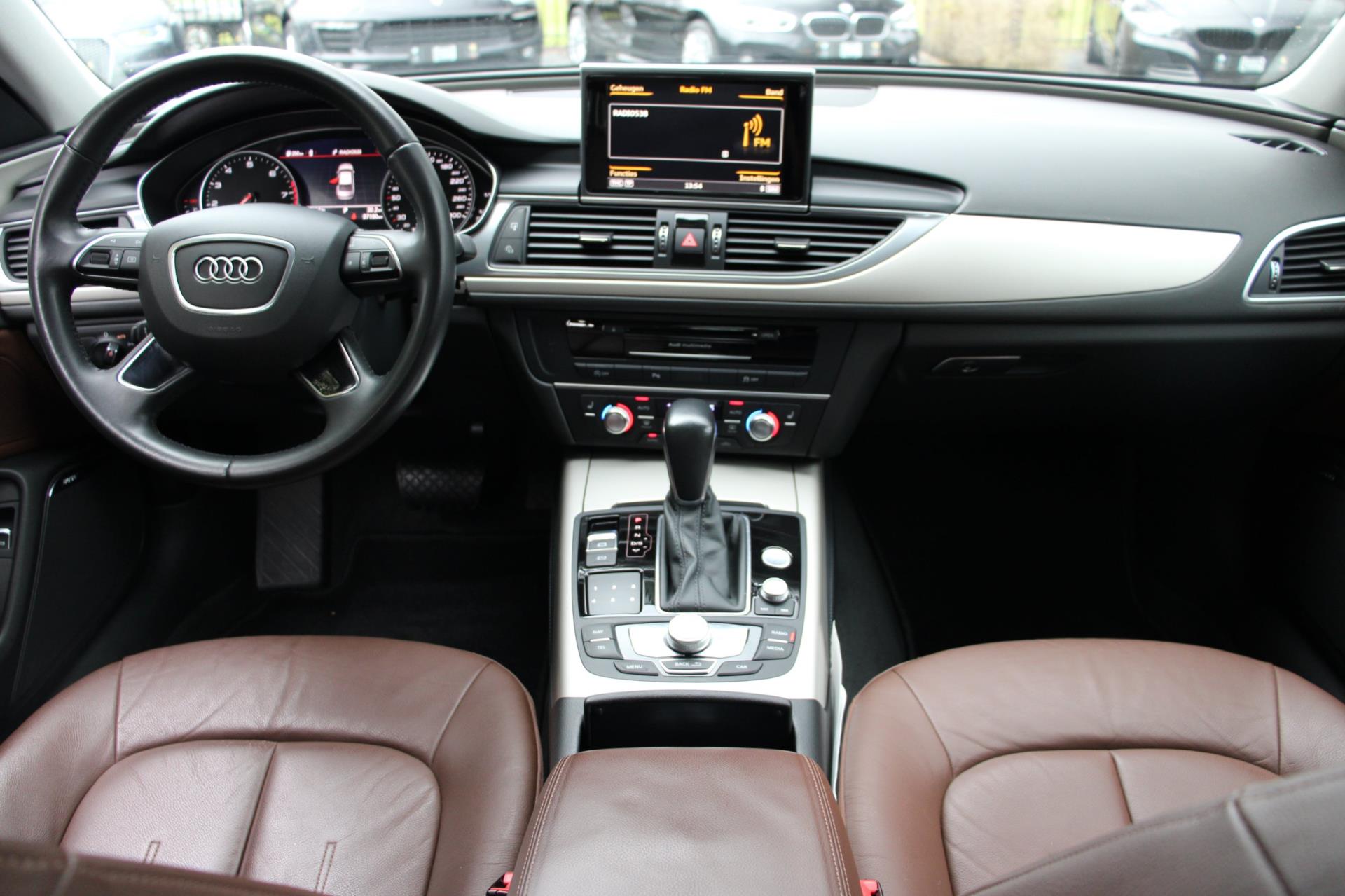 Audi A6 Limousine 1.8 TFSI Ultra Premium Edition 190 PK Aut. Leder BOSE Xenon Cruise Navi 18”