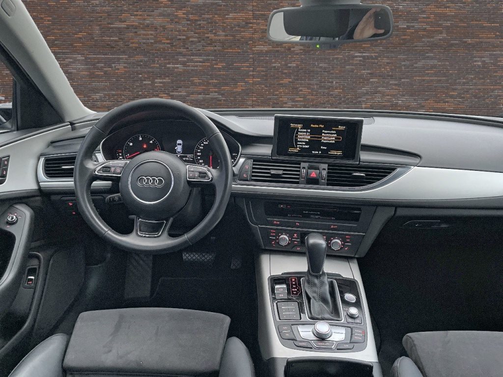 Audi A6 Avant 2.0 TDI 191pk LEDER LED SPORTSTOELEN NAVIGATIE 19″LMV