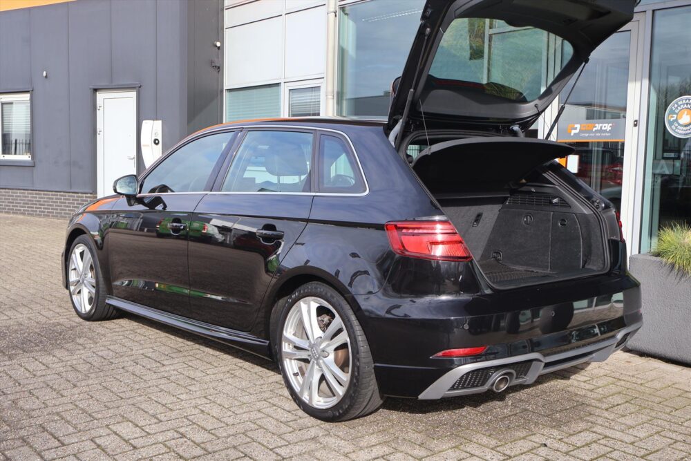 Audi A3 Sportback 1.0 TFSI S-Line 116pk | Navi | Cruise | Stoelmassage | Stoelverwarming