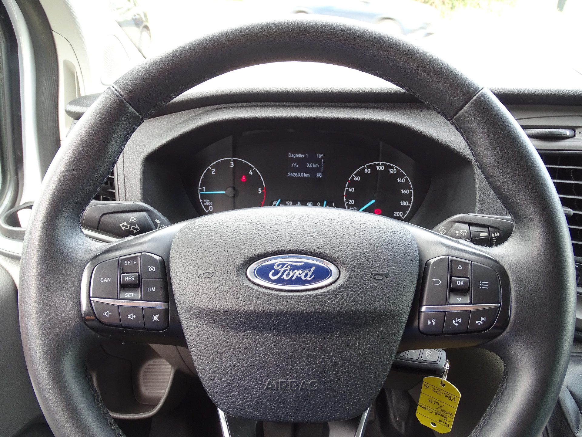 Ford Transit Custom 300 2.0 TDCI 130PK L2H1 Trend AIRCO | CRUISE | PDC | BT-TEL