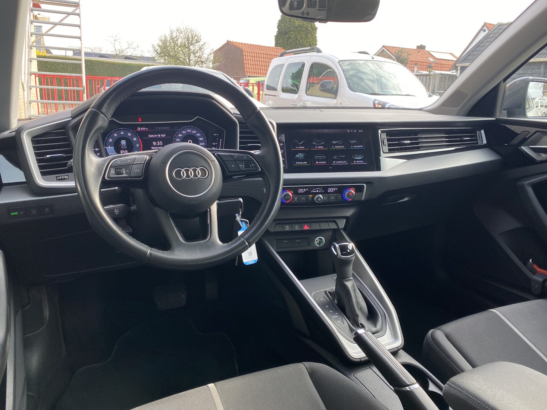 Audi A1 Sportback 25 TFSI Epic AUT. | 1e eigenaar | dealer onderhouden | apple carplay/android | two tone kleur | climate control