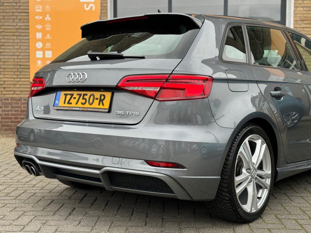 Audi A3 SPORTBACK 35 TFSI 1.5 150PK CoD SPORT S-LINE EDITION NL-AUTO