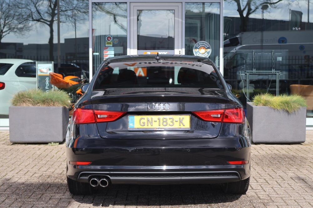 Audi A3 Limousine 1.4 TFSI S-Line 150PK DSG | Cruise | Climate | Navi | Bi-Xenon