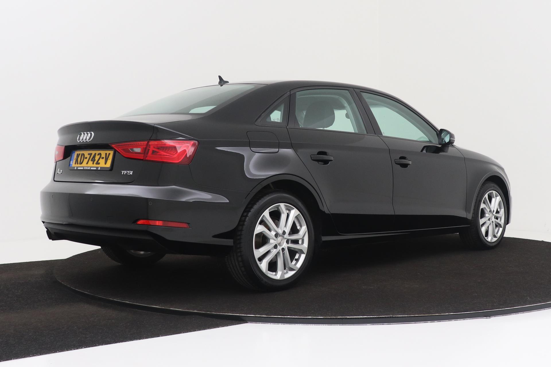 Audi A3 Limousine 1.4 TFSI Ambition Pro Line | Navigatie | Climate Control | Stoelverwarming |