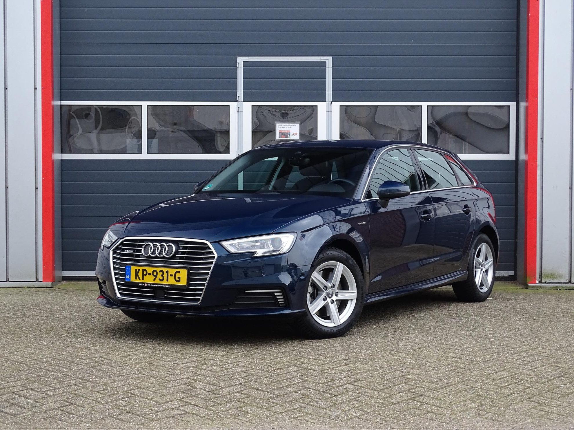 Audi A3 Sportback 1.4 e-tron  | Lane Assist | Camera | Parkeer sensoren |