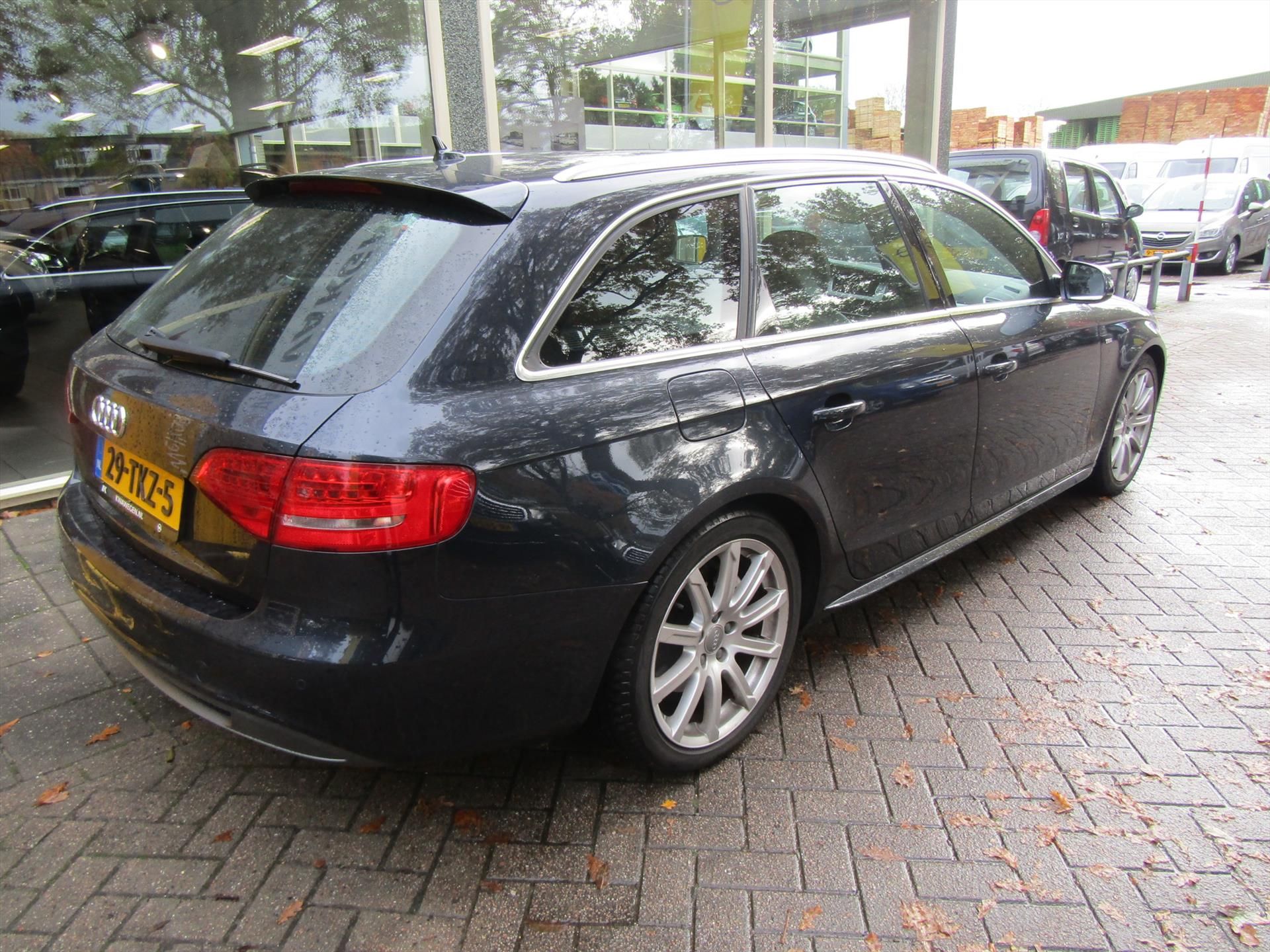 Audi A4 2.0 TDI S-LINE AVANT