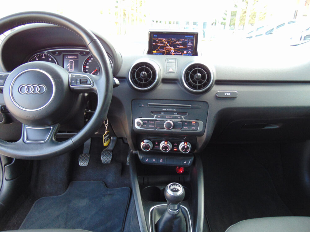 Audi A1 Sportback 1.0 TFSI Sport Edition Navigatie, PDC, LMV, 56.000 KM..!!