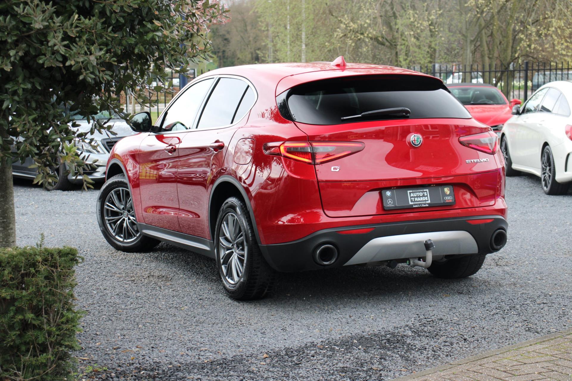 Alfa Romeo Stelvio 2.0 T AWD 280 PK Aut. Camera Trekhaak Leder 18”