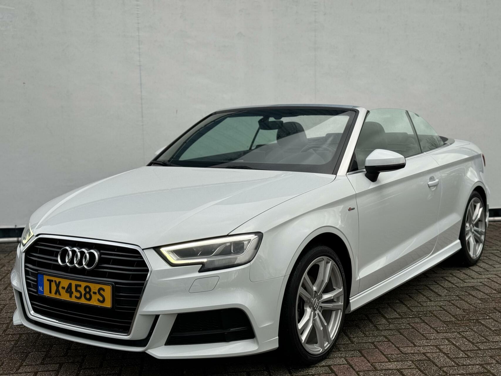 Audi A3 Cabriolet 35 TFSI CoD Sport S Line Edition