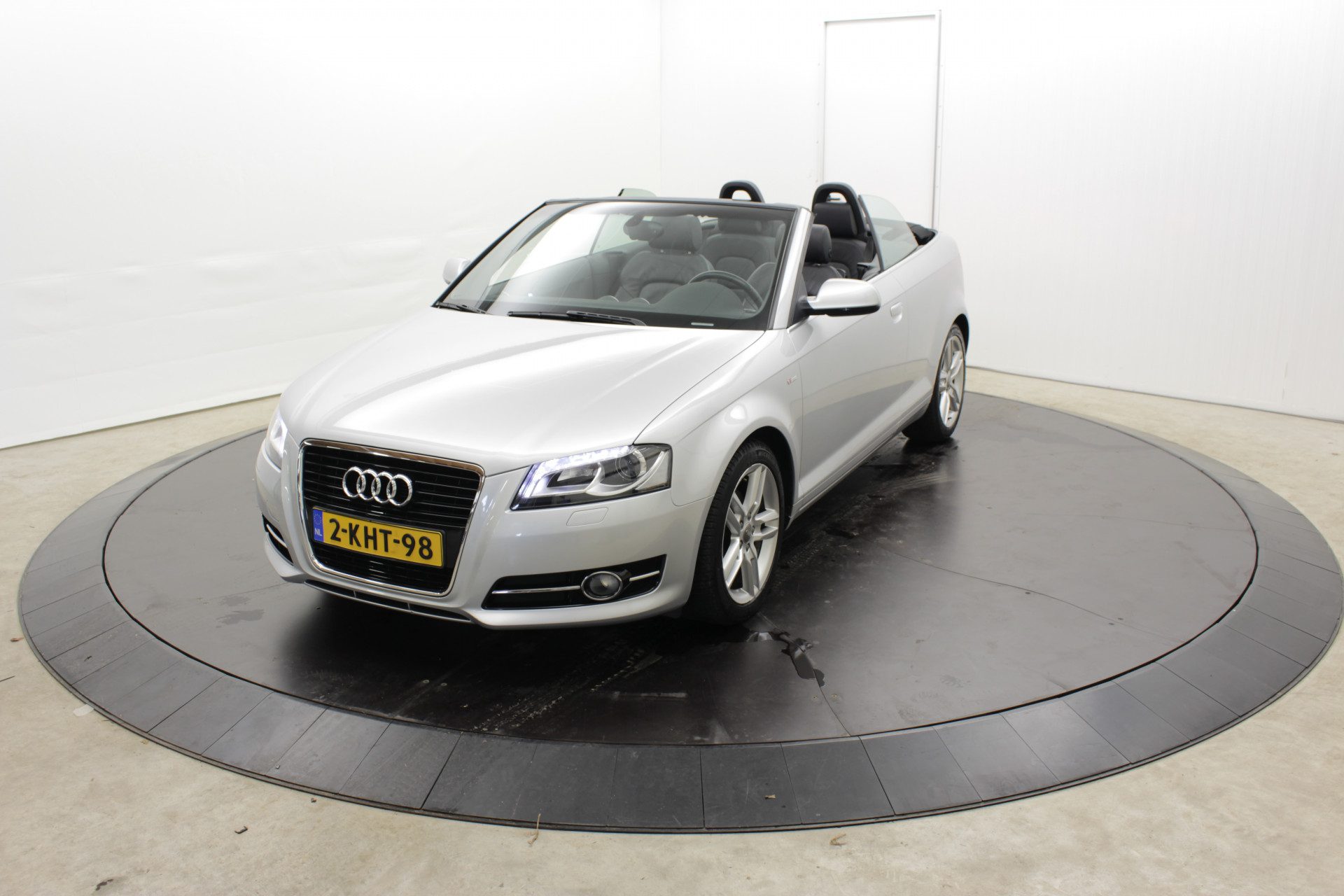 Audi A3 Cabriolet 105PK Sport Vol Leder S-Line Navi Stoelv. PDC Clima NL auto