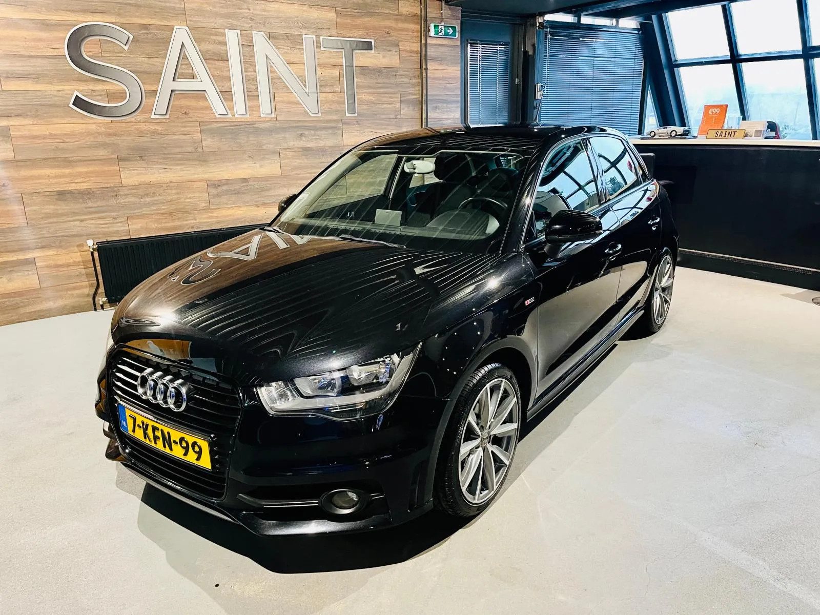 Audi A1 Sportback 1.2 TFSI Attraction Pro Line Business zeer nette auto