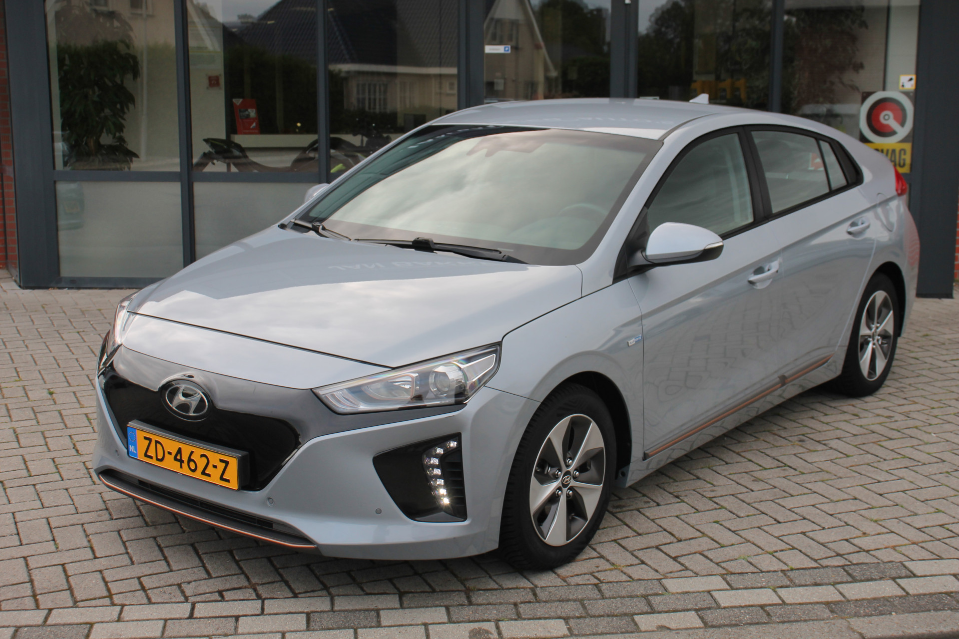 Hyundai IONIQ Comfort EV ✅✅ €2000,- SEPP Subsidie *** 12500 na supsidie ✅ Carplay ✅ Clima ✅ Jaar garantie