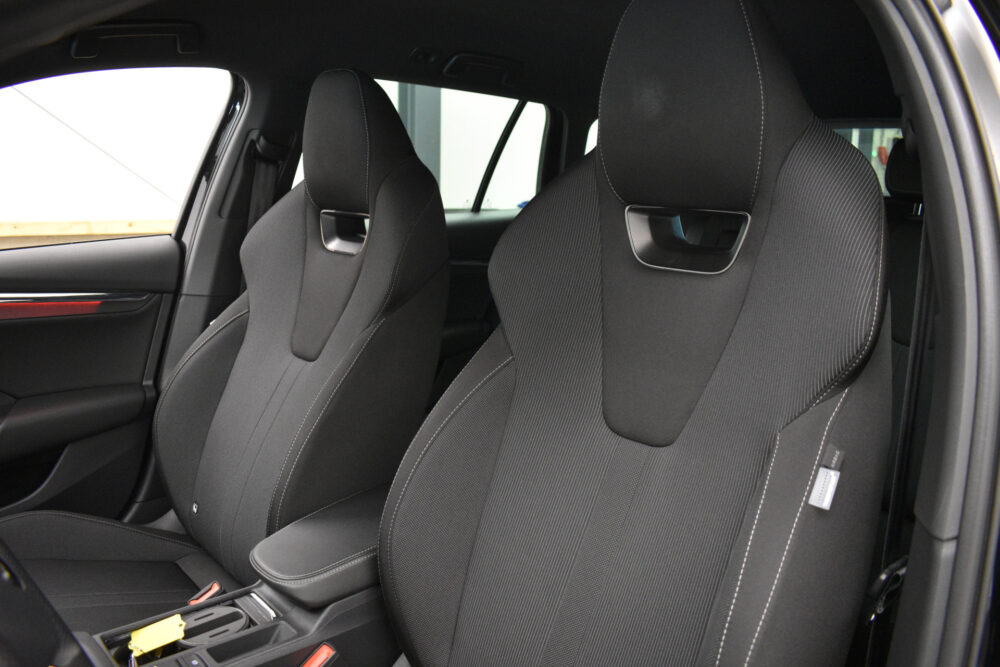 Škoda Octavia Škoda Octavia iV Sportline Trekgew 1500 kg Camera RSi Seats EL AKlep