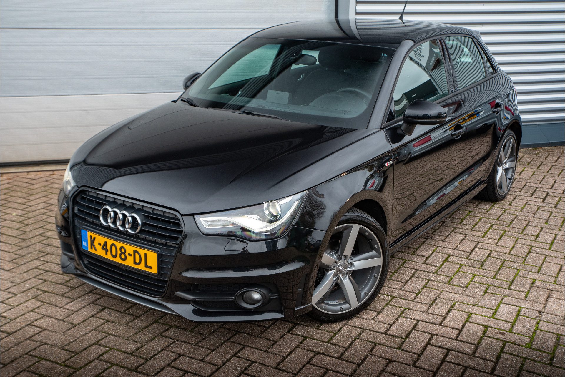 Audi A1 Sportback 1.2 TFSI Pro Line S S Line Xenon Cruise Airco PDC Navi 17”LM Armsteun