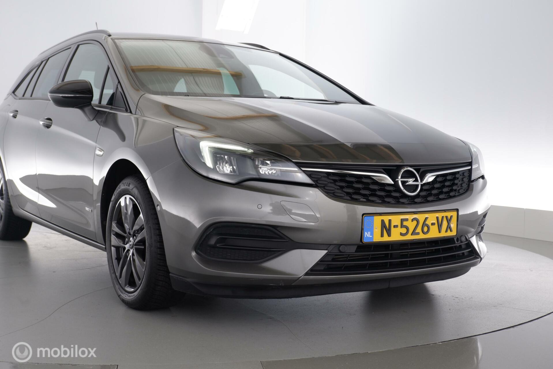 Opel Astra Sports Tourer 1.2 Design & Tech led|dab|cam|ecc|lmv16