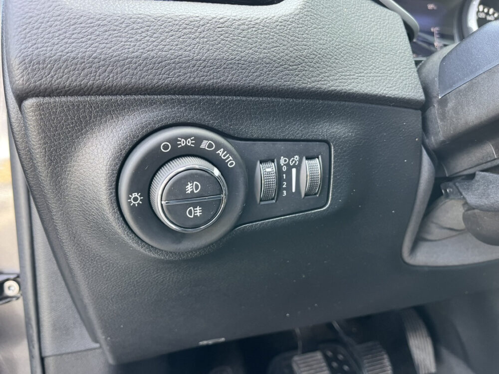 Jeep Compass 1.4 MultiAir Opening Edition Plus | Leer | Beats audio | Carplay | rijklaar