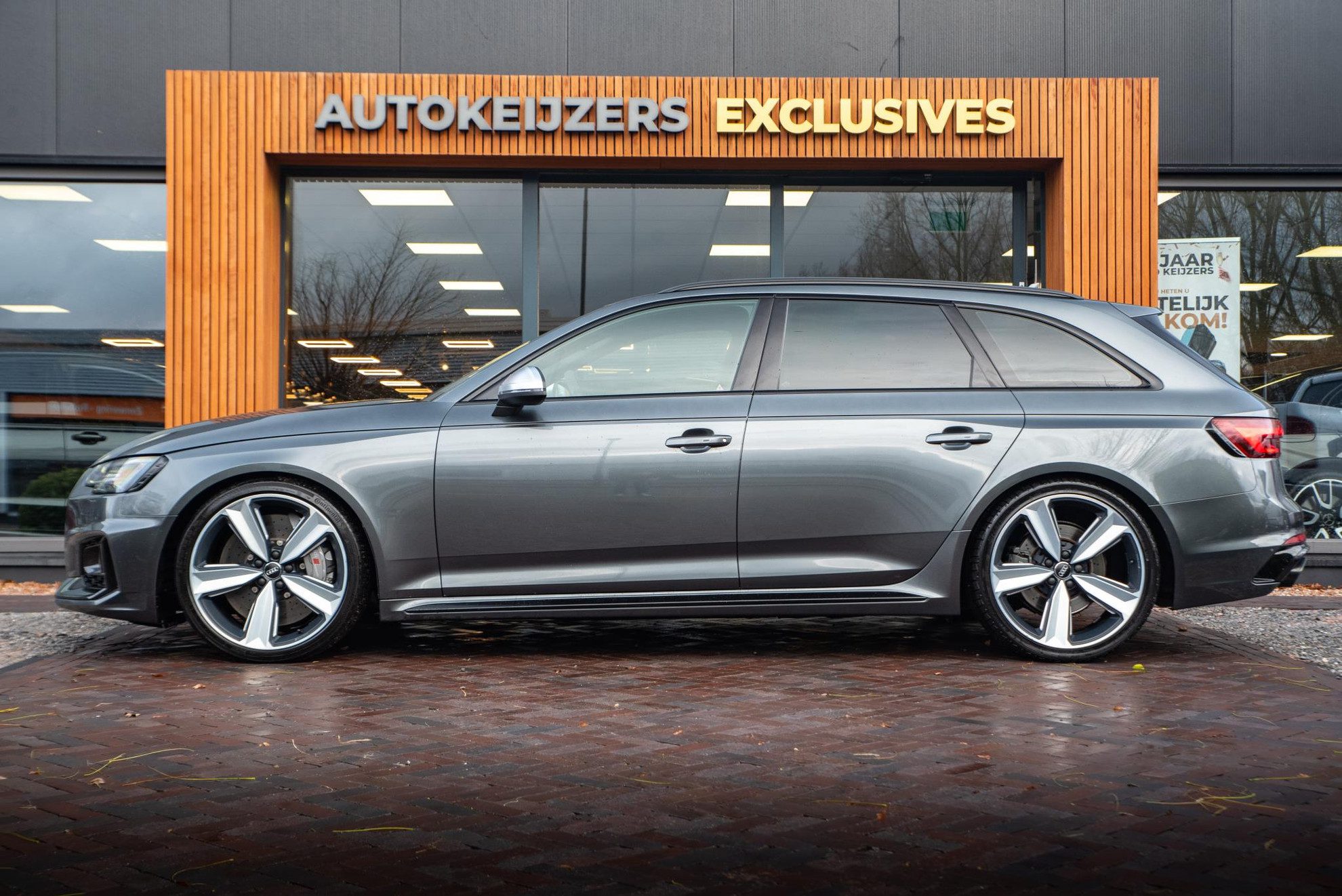 Audi A4 Avant 2.9 TFSI RS 4 quattro Panodak B&O Carbon Leer DAB+ Ceramic Ambient HUD Memory Keyless