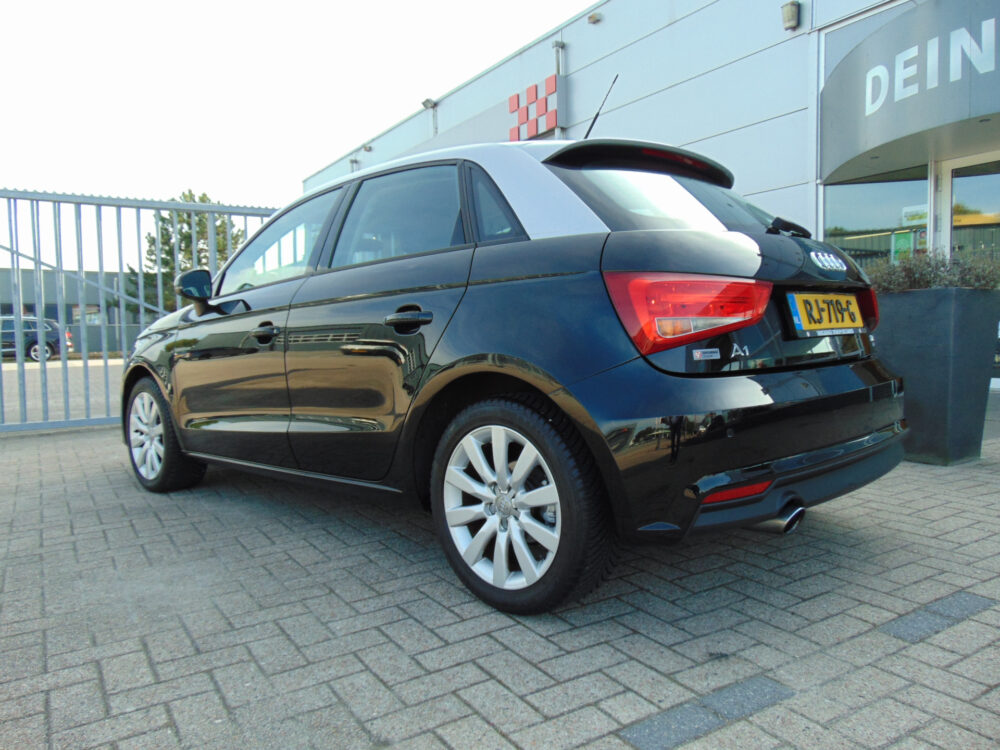 Audi A1 Sportback 1.0 TFSI Sport Edition Navigatie, PDC, LMV, 56.000 KM..!!