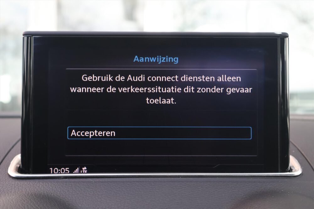 Audi A3 Sportback 1.0 TFSI S-Line 116pk | Navi | Cruise | Stoelmassage | Stoelverwarming