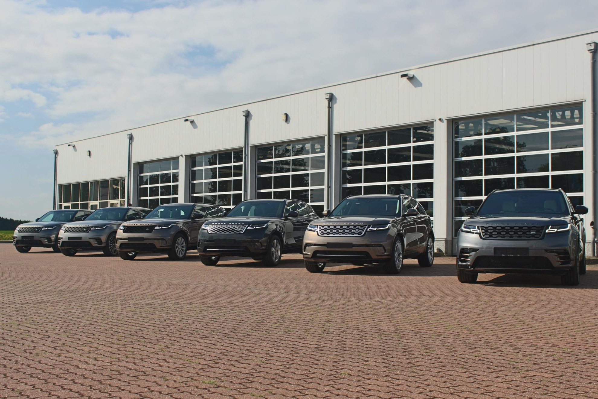 Land Rover Defender Land Rover Defender 2.4 TD 90 SW De Uiver Special + Airconditioning