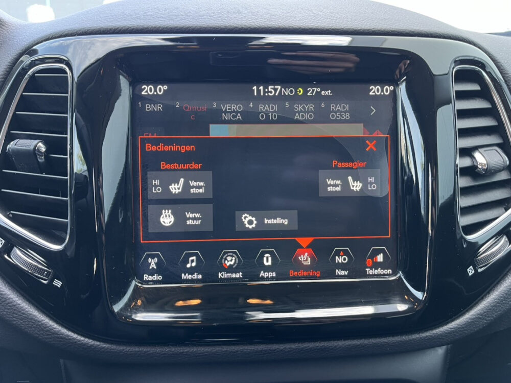 Jeep Compass 1.4 MultiAir Opening Edition Plus | Leer | Beats audio | Carplay | rijklaar