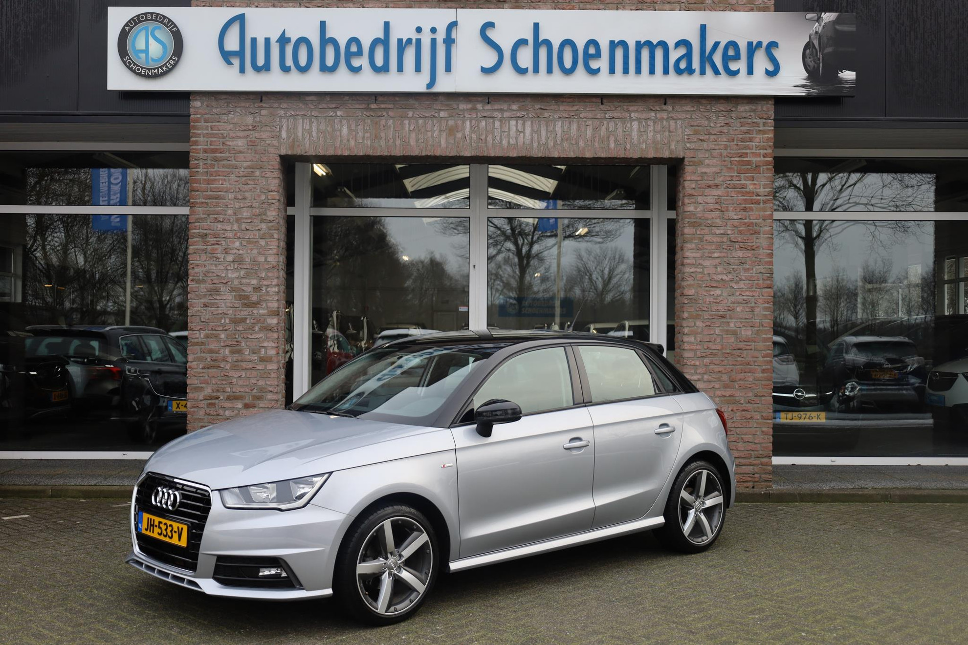 Audi A1 Sportback 1.0 TFSI Adrenalin S-LINE DUOTONE CRUISE NAVI 17″LMV NAP