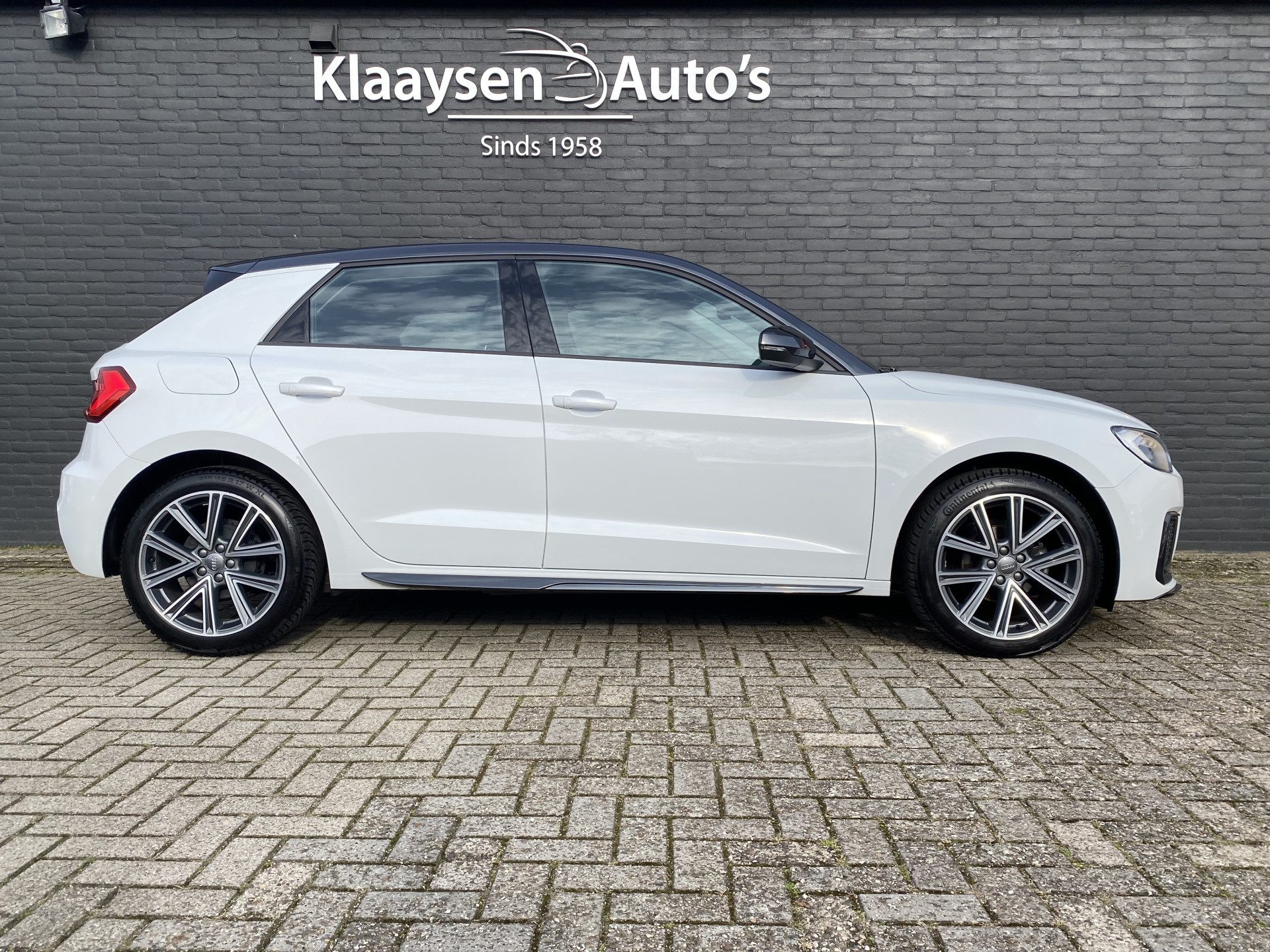 Audi A1 Sportback 25 TFSI Epic AUT. | 1e eigenaar | dealer onderhouden | apple carplay/android | two tone kleur | climate control