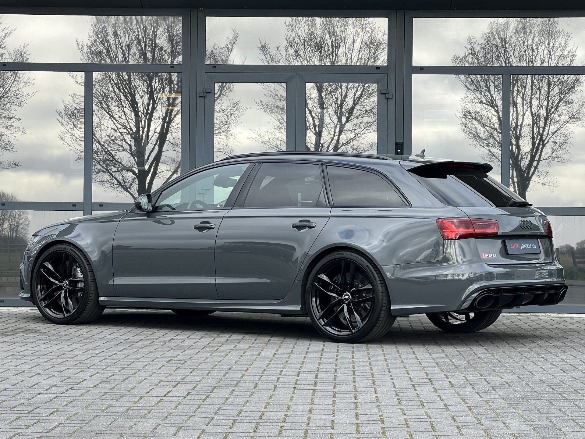 Audi A6 Avant 4.0 TFSI RS 6 quattro Pro Line Plus Nieuw prijs 210.000,- euro !