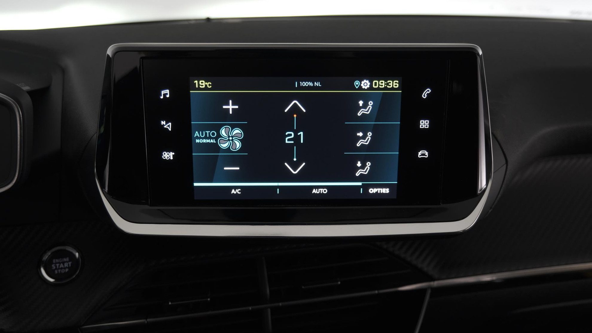 Peugeot e-208 EV Allure Pack 50 kWh 136 | Apple Carplay | €2.000 Subsidie | Parkeersensoren | Cruise Control