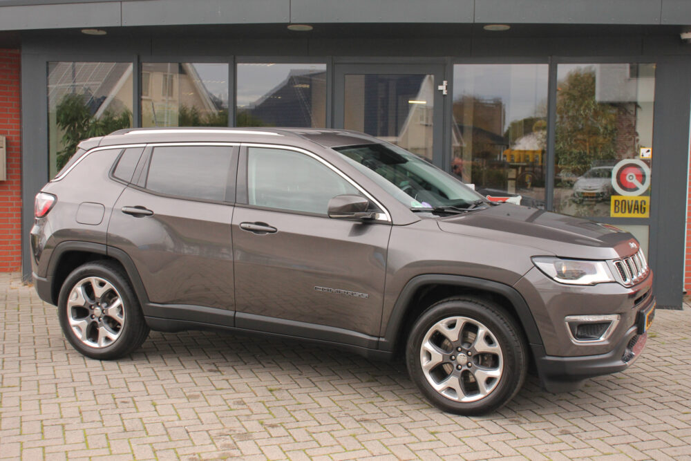 Jeep Compass 1.4 MultiAir Opening Edition Plus | Leer | Beats audio | Carplay | rijklaar