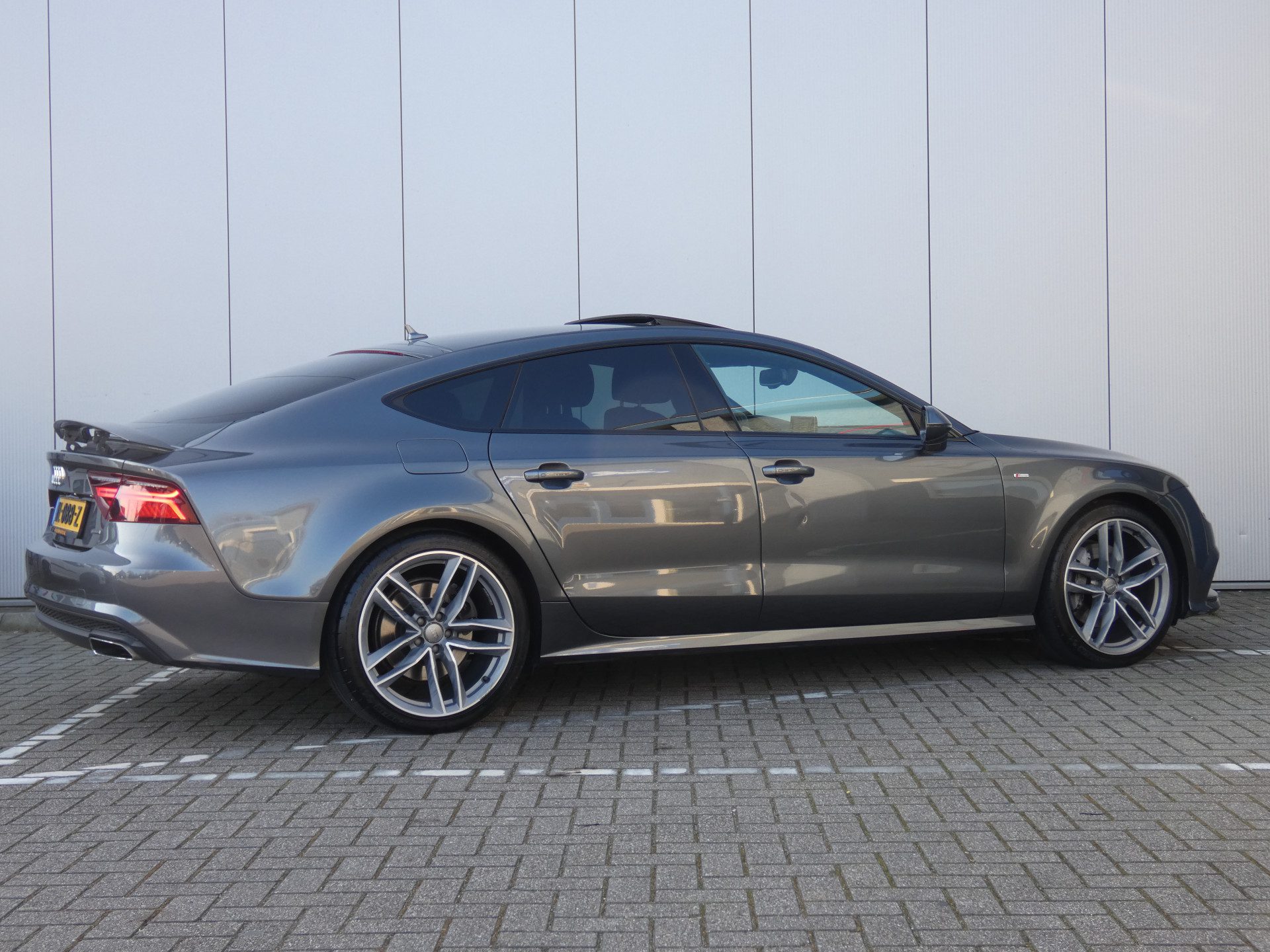 Audi A7 Sportback 2.0 TFSI quattro S line edition | Schuifdak | Leder | Side Assist | Keyless | Org. Nederlands