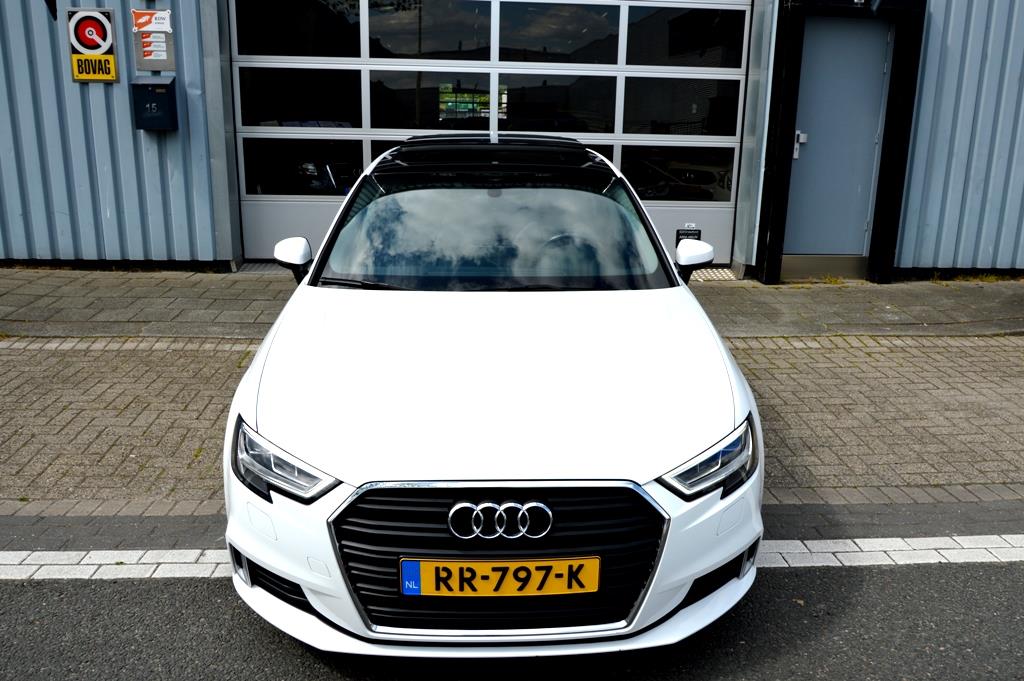 Audi A3 Sportback 1.5 TFSI CoD Sport AUT PDC/LMV17/NAVI/PANO