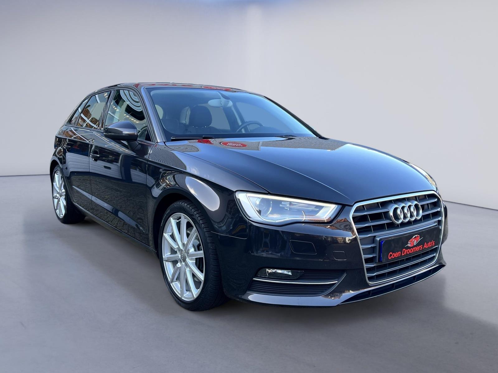 Audi A3 Sportback 1.8 TFSI Ambition Automaat / B & O / Standkachel / Stoelverwarming / Cruise Control / Apple Carplay / MMI+ / Sportstoelen / 18″LM / F1 Flippers / Dual Climate Control / LED / Bluetooth / Afgevlakt stuur / (MET GARANTIE*)