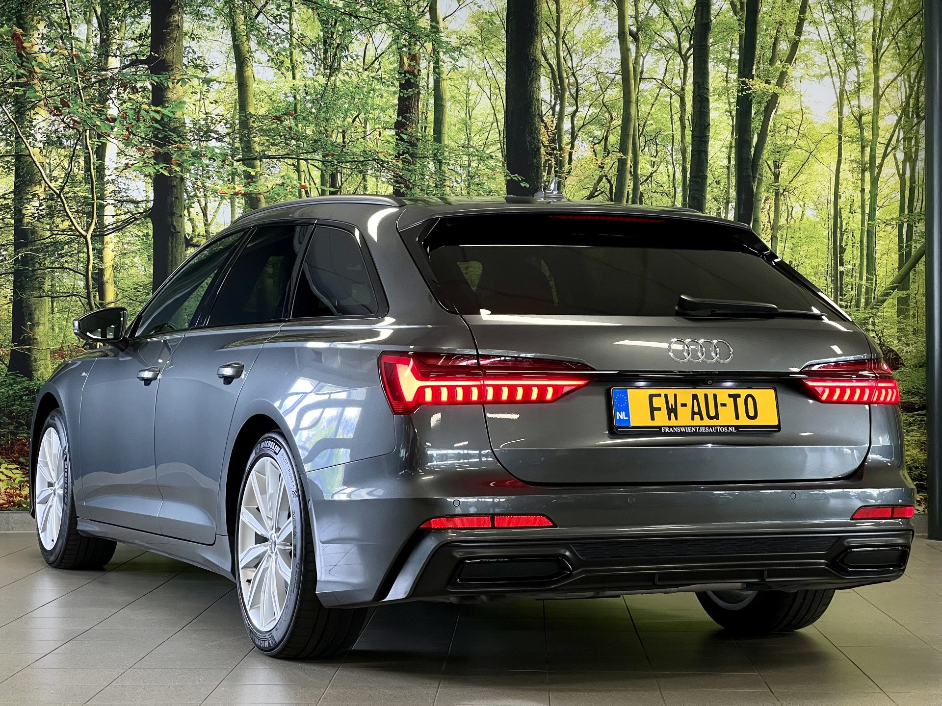 Audi A6 Avant 45 TDI quattro Sport Pro Line S | 231 PK! | 4 Wiel Sturing | Meesturende Achteras | B & O Soundsysteem | 3D Camera | Lane Assist | Elektrische Trekhaak | Adaptive Cruise Control | Dynamische Knipperlichten |