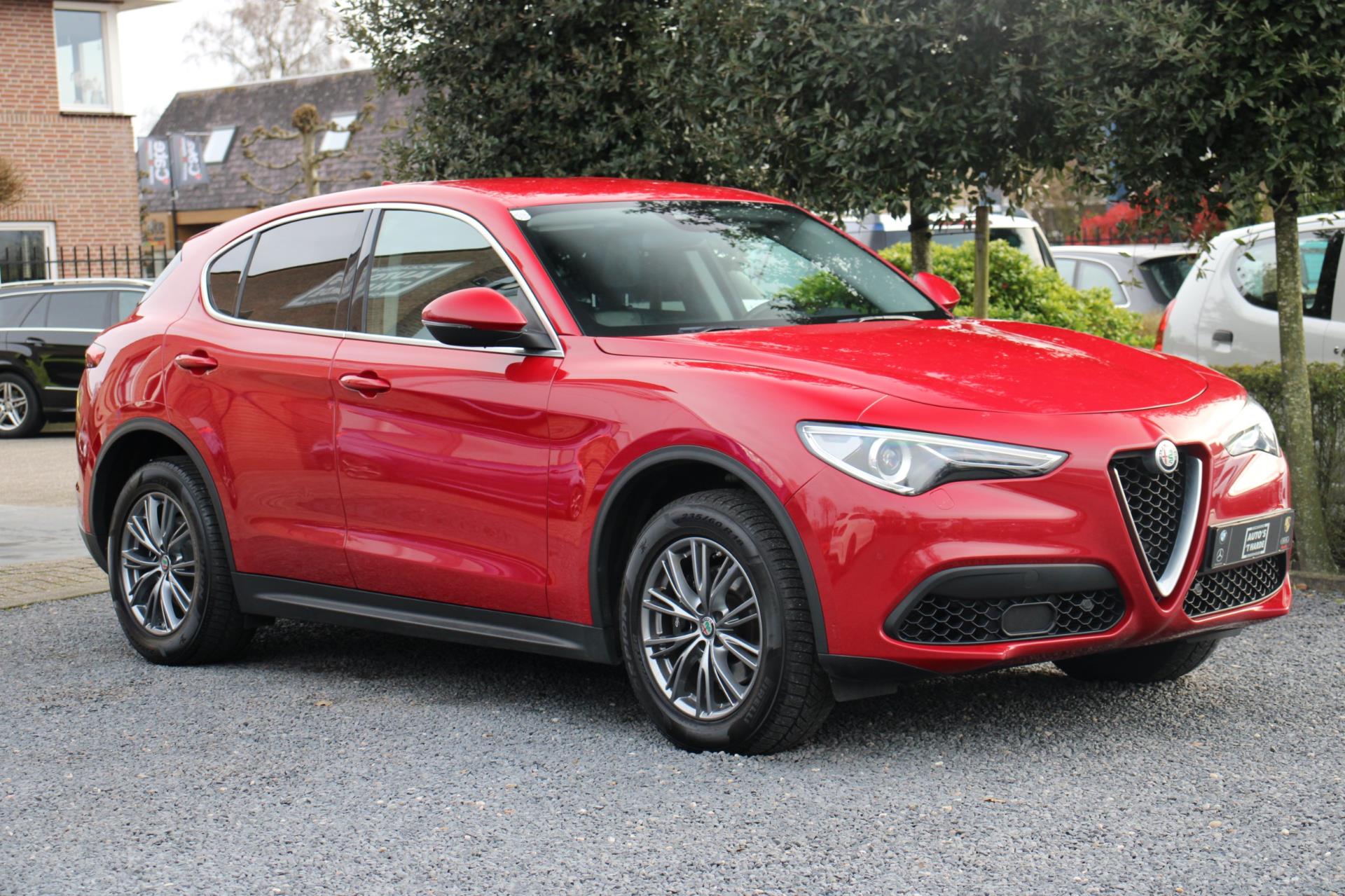 Alfa Romeo Stelvio 2.0 T AWD 280 PK Aut. Camera Trekhaak Leder 18”