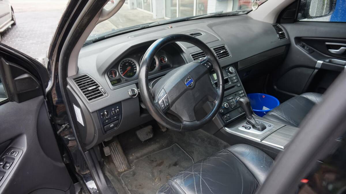 Volvo XC90 Volvo XC90 2.5 T GEARTRONIC 7 Zits